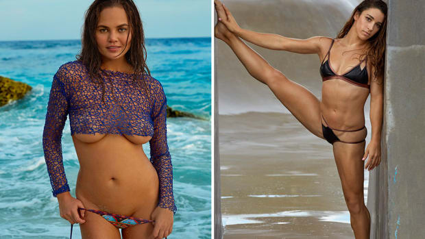 chrissy-teigen-aly-raisman-convos.jpg